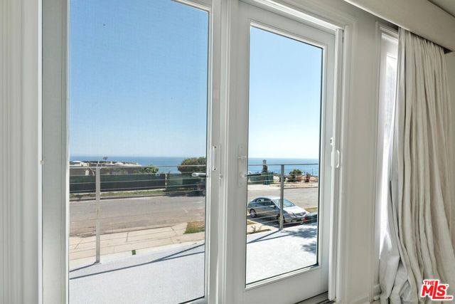 18133 Wakecrest Drive, Malibu, CA 90265