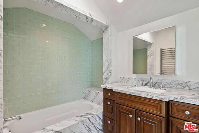18133 Wakecrest Drive, Malibu, CA 90265
