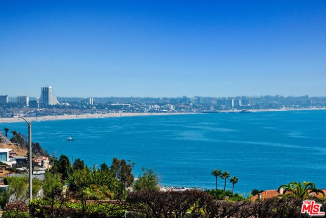 18133 Wakecrest Drive, Malibu, CA 90265