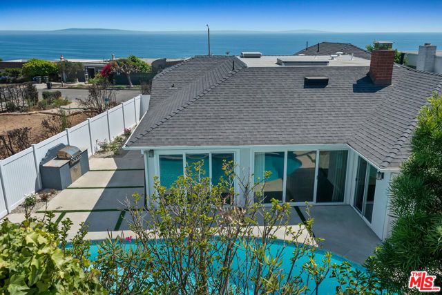 18133 Wakecrest Drive, Malibu, CA 90265