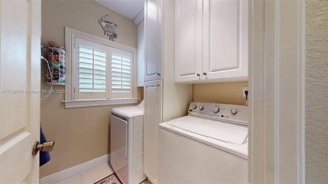 8357 NW South River Dr, Medley, FL 33166