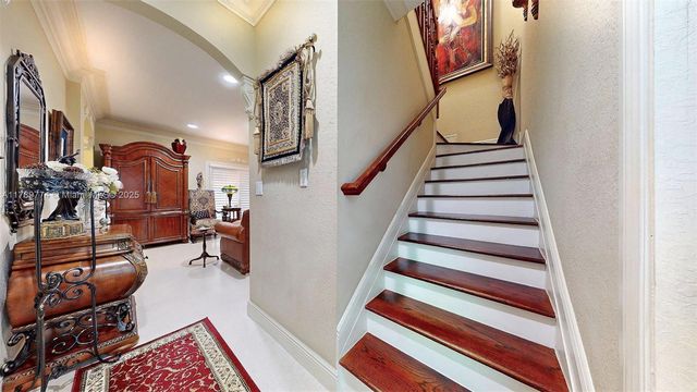 8357 NW South River Dr, Medley, FL 33166