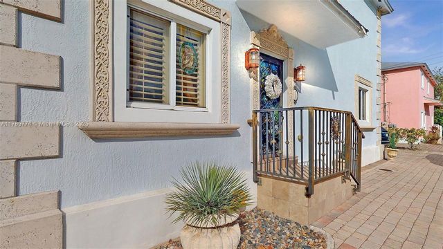 8357 NW South River Dr, Medley, FL 33166