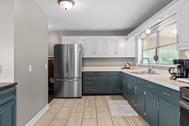 51 N Case Avenue, Trenton, GA 30752