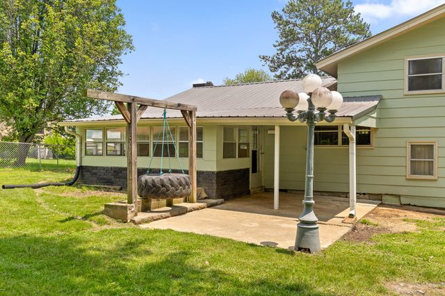 51 N Case Avenue, Trenton, GA 30752