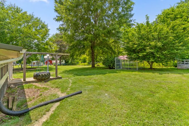 51 N Case Avenue, Trenton, GA 30752