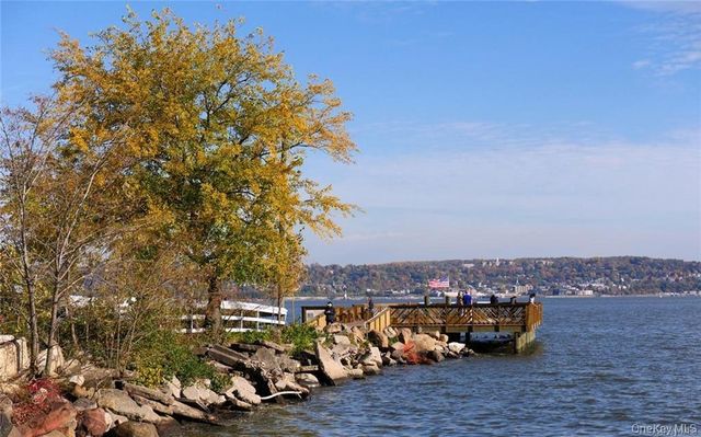 27 Bridge Street 1, Nyack, NY 10960
