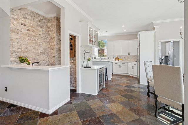 112 Woodglen Court, Southlake, TX 76092