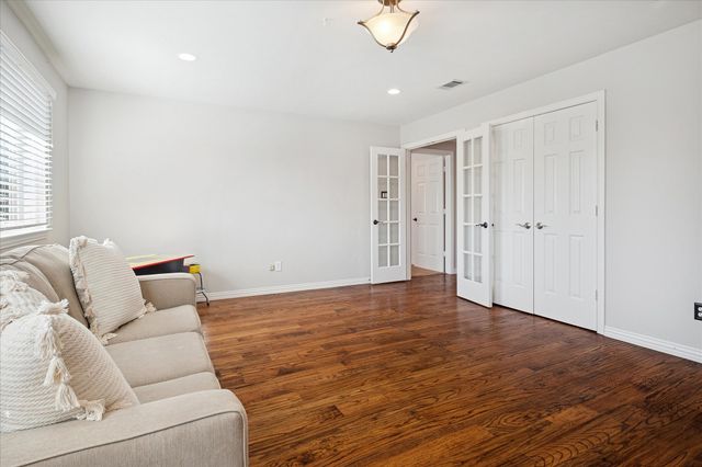 112 Woodglen Court, Southlake, TX 76092