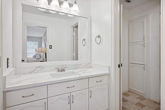 112 Woodglen Court, Southlake, TX 76092