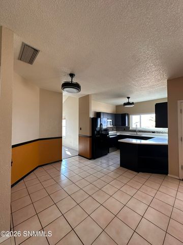 2651 Los Misioneros, Las Cruces, NM 88011