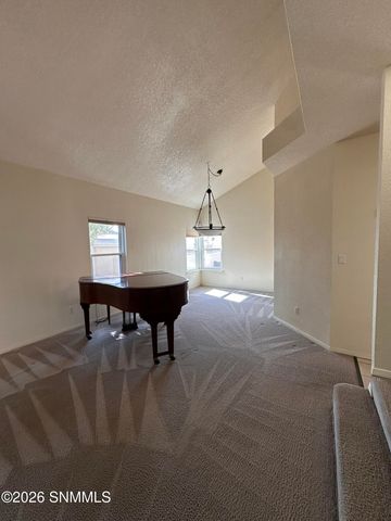 2651 Los Misioneros, Las Cruces, NM 88011