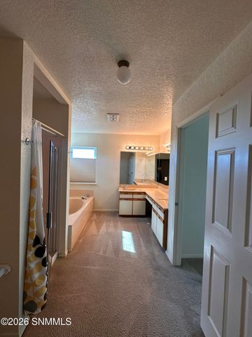 2651 Los Misioneros, Las Cruces, NM 88011