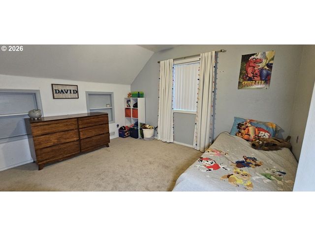 4986 REBECCA St, Salem, OR 97305