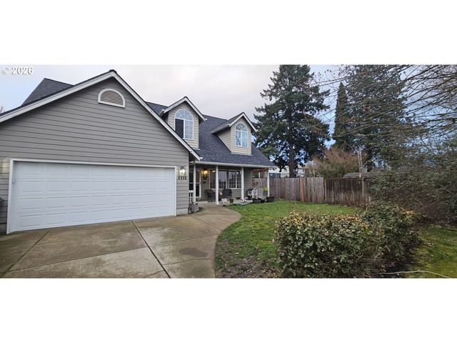 4986 REBECCA St, Salem, OR 97305