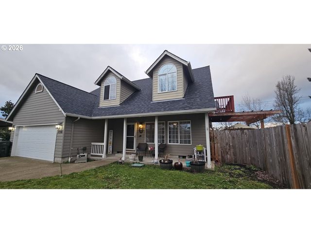 4986 REBECCA St, Salem, OR 97305