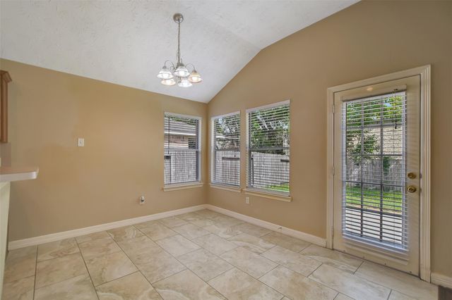 19017 Hammer Lane, Porter, TX 77365
