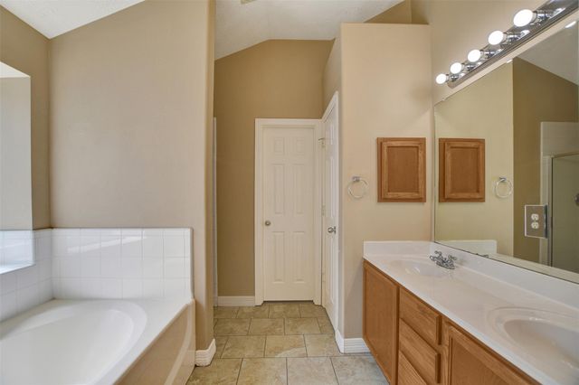 19017 Hammer Lane, Porter, TX 77365