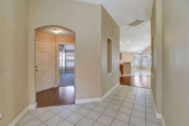 19017 Hammer Lane, Porter, TX 77365