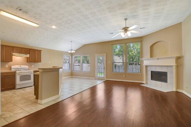 19017 Hammer Lane, Porter, TX 77365