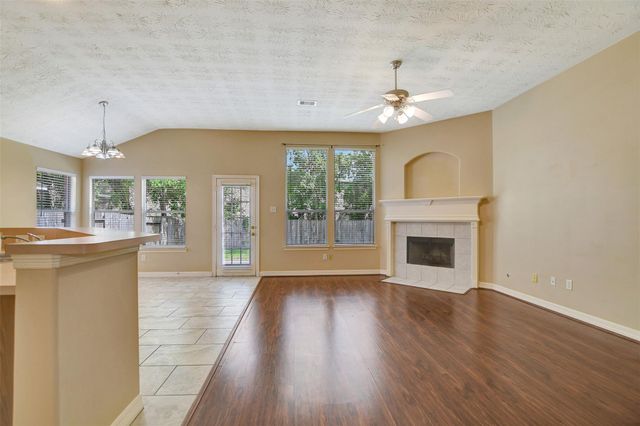 19017 Hammer Lane, Porter, TX 77365