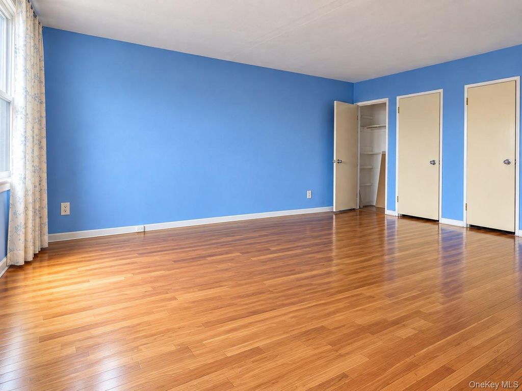 84-25 118th St 5A, Kew Gardens, NY 11415 — photo 4