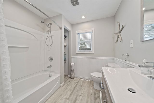 4 Fremont Rd, Marshfield, MA 02050