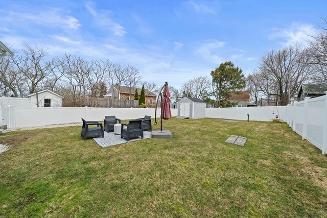 4 Fremont Rd, Marshfield, MA 02050