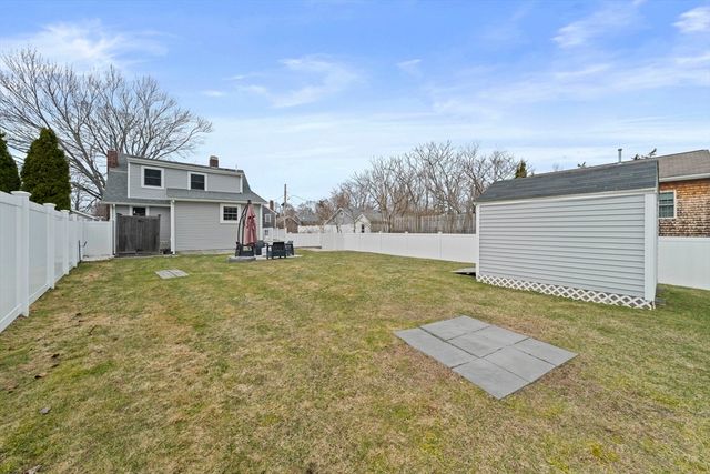 4 Fremont Rd, Marshfield, MA 02050