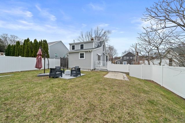 4 Fremont Rd, Marshfield, MA 02050