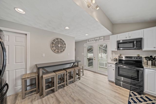 4 Fremont Rd, Marshfield, MA 02050