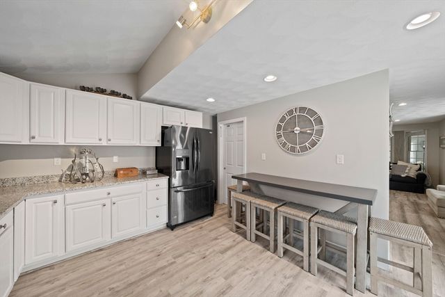 4 Fremont Rd, Marshfield, MA 02050