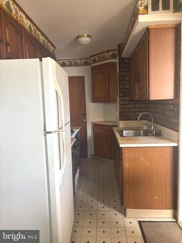 229 STEARLY ST, Philadelphia, PA 19111