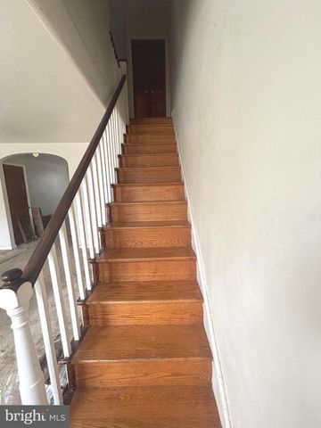 229 STEARLY ST, Philadelphia, PA 19111