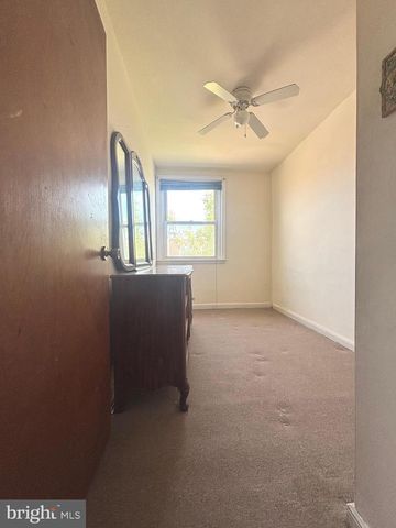 229 STEARLY ST, Philadelphia, PA 19111