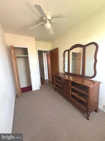 229 STEARLY ST, Philadelphia, PA 19111