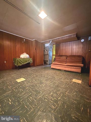 229 STEARLY ST, Philadelphia, PA 19111