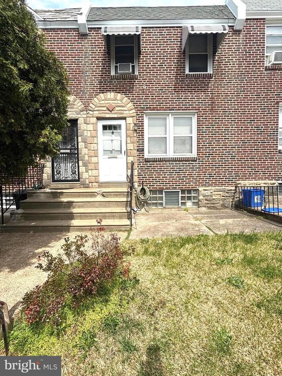 229 STEARLY ST, Philadelphia, PA 19111