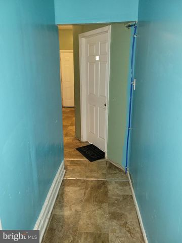 813 W BIRCH ST, Philadelphia, PA 19133