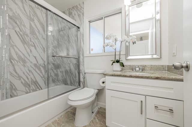 1900 Chestnut Street, Santa Clara, CA 95054