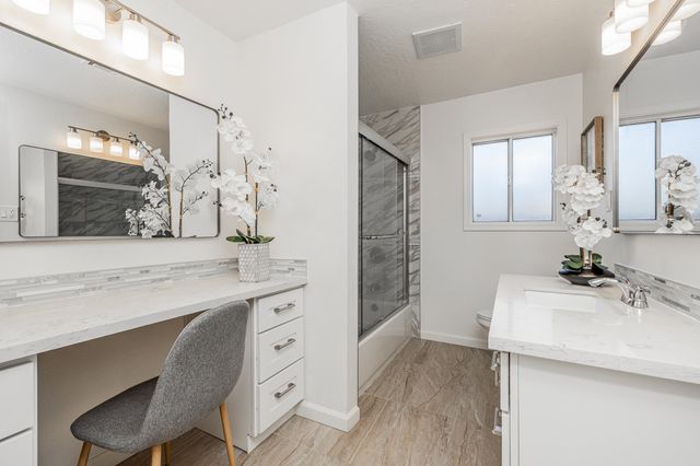 1900 Chestnut Street, Santa Clara, CA 95054