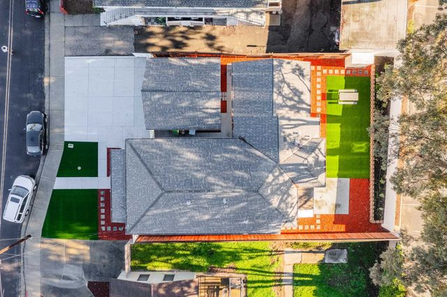 1900 Chestnut Street, Santa Clara, CA 95054