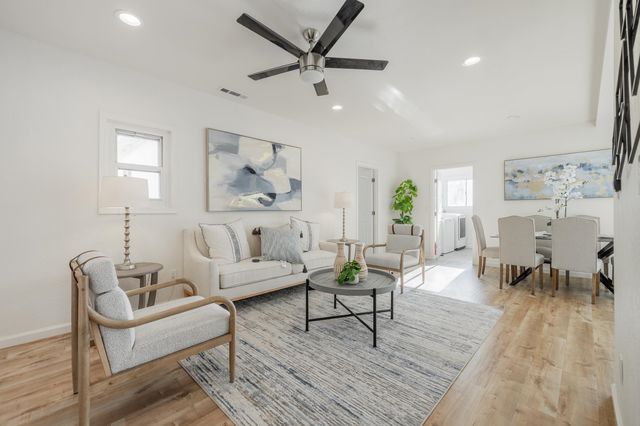 1900 Chestnut Street, Santa Clara, CA 95054