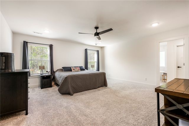 4 Roxburgh Lane, Bella Vista, AR 72715