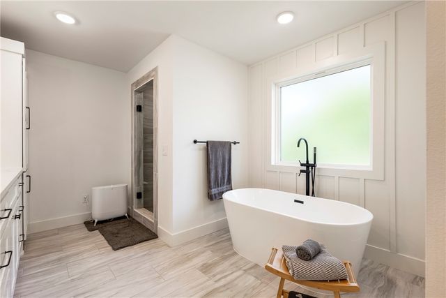 4 Roxburgh Lane, Bella Vista, AR 72715