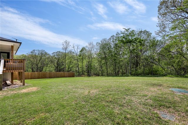 4 Roxburgh Lane, Bella Vista, AR 72715