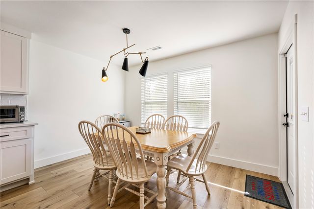 4 Roxburgh Lane, Bella Vista, AR 72715