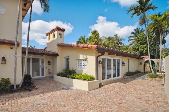 3301 NE 16th Ct, Fort Lauderdale, FL 33305