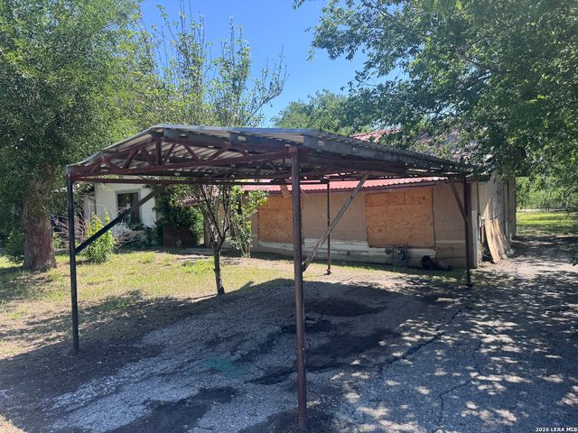 410 Amanda St, San Antonio, TX 78220