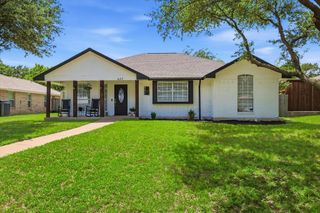 437 Bradshaw Street, Cedar Hill, TX 75104